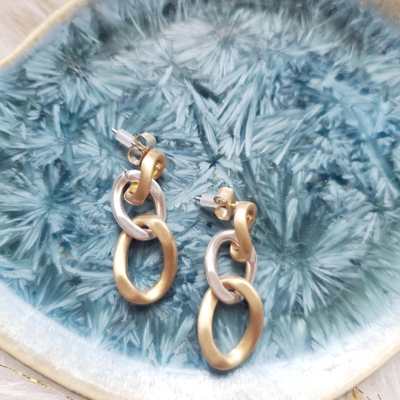 Lucky Brand gold silver chain link earrings - Picture 4 of 4